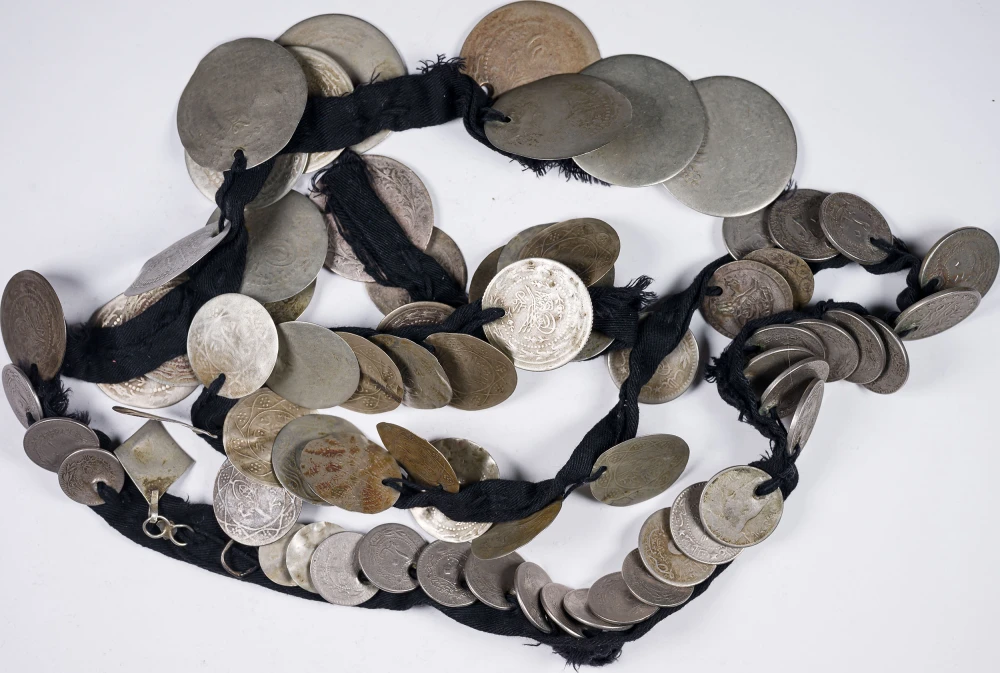Unusual Coin Dancing Belt?