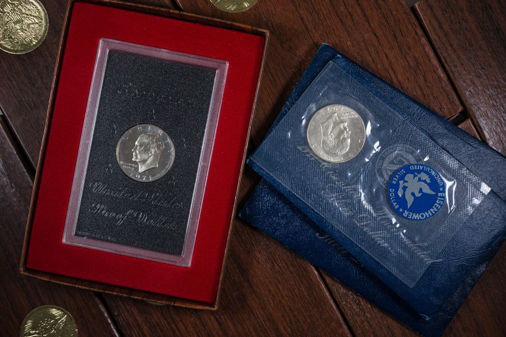 40 % Silver Eisenhower Dollar Group