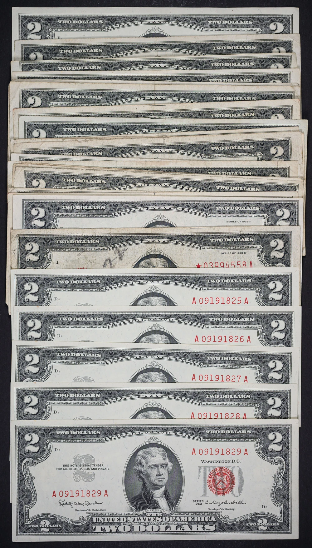 29 Pieces 1928/1953/63 $2 Red Seal Notes
