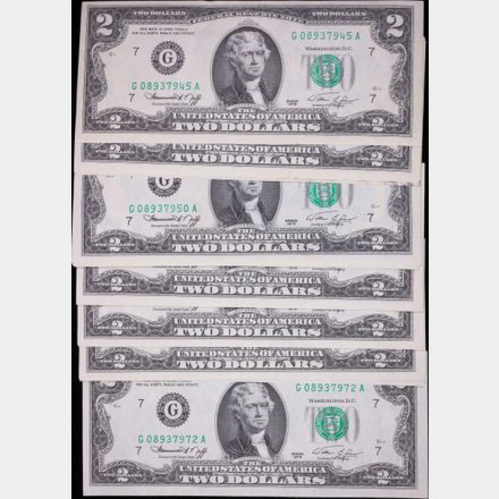 28 Pcs Crisp UNC 1976 $2 FRN's