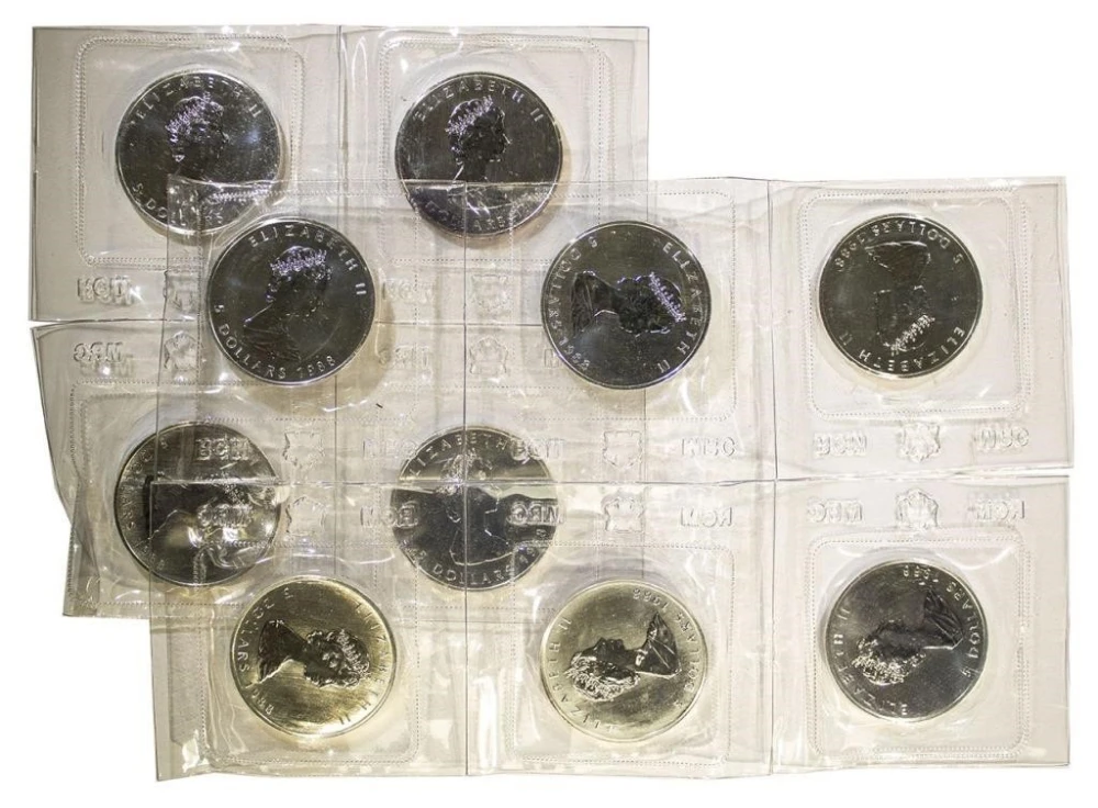 10 pcs 1988 One Ounce Silver Maple Leaf's
