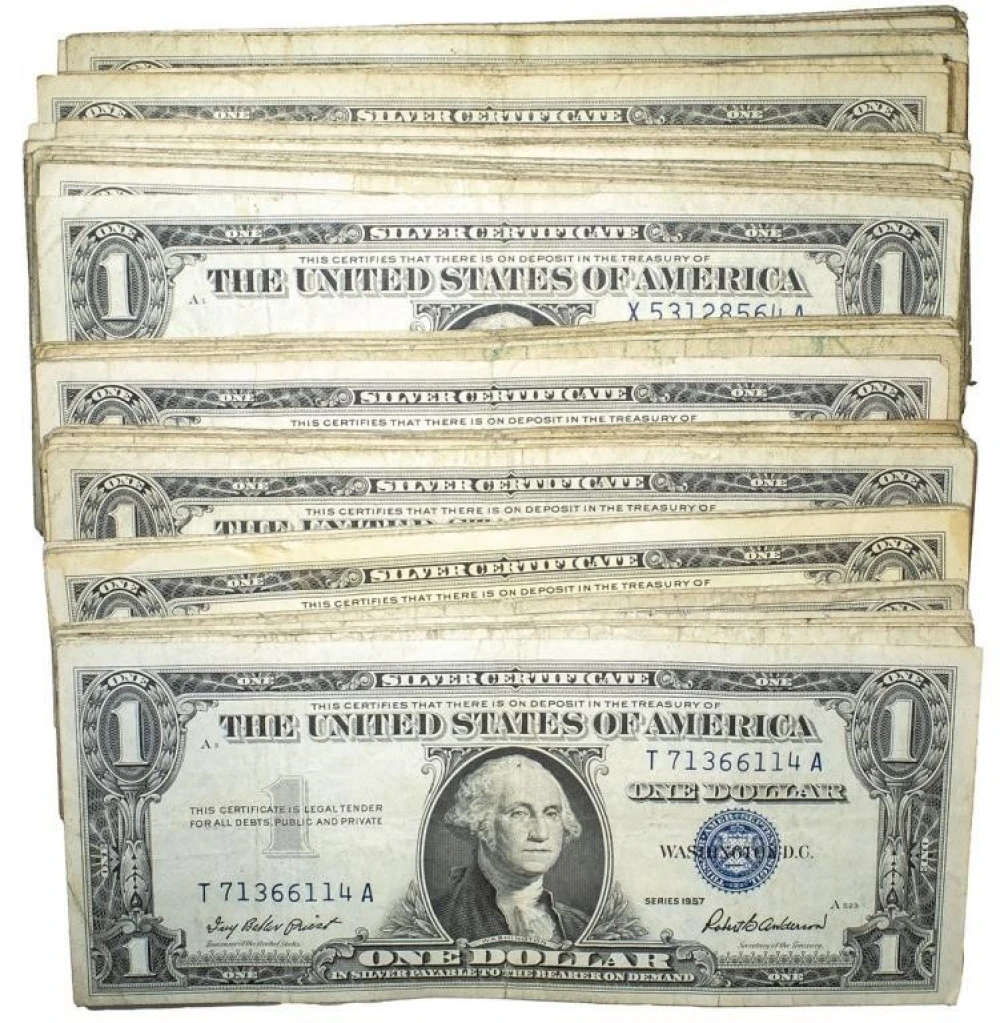 100 pcs Circulated 1957 $1 Silver Certificates