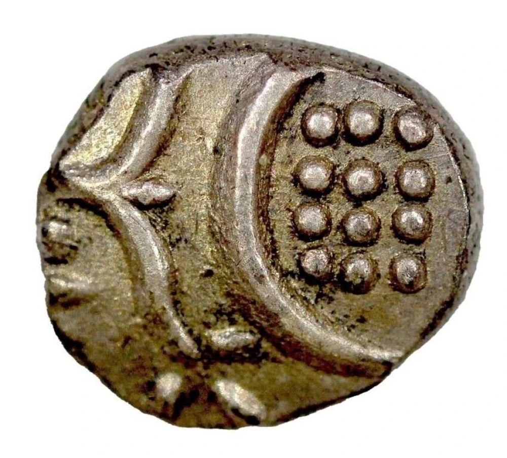 India. Travancore. EF 1600s Silver Fanam