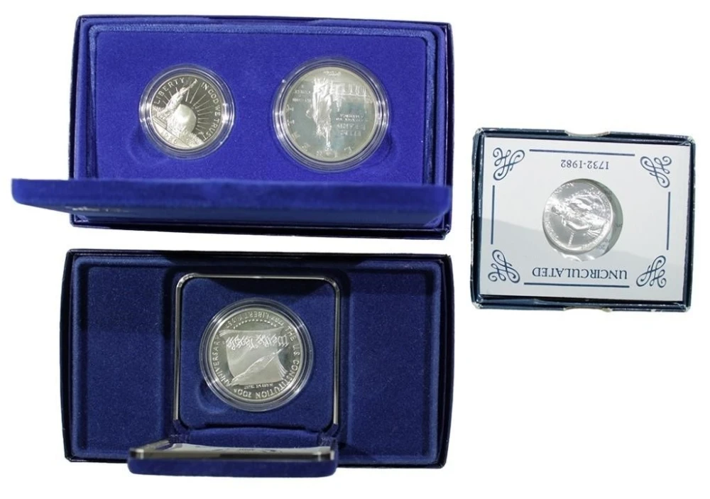 Modern Commemorative Group