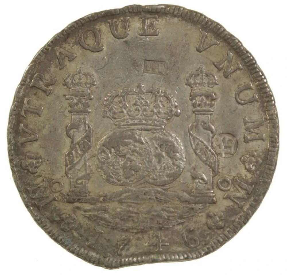 Mexico. EF to AU 1746-MF Pillar 8 Reales