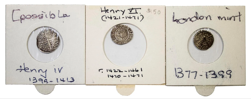 England. Trio of Fine to VF Silver Halfpennies